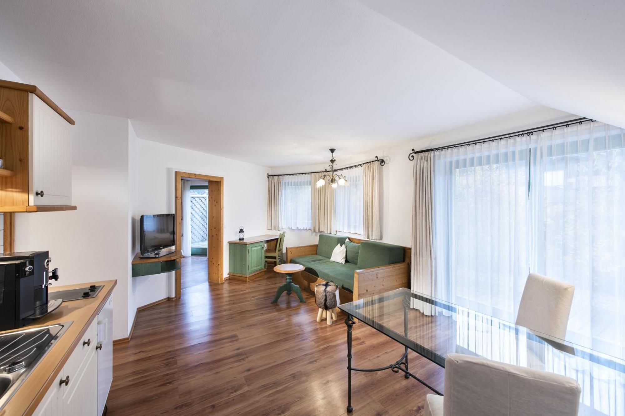Rosamunde Apartments Leutasch Habitación foto