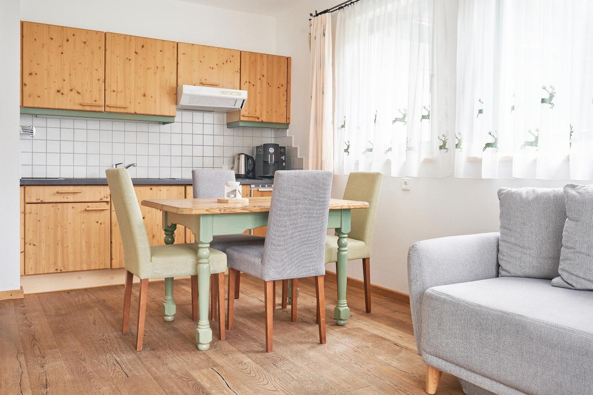 Rosamunde Apartments Leutasch Habitación foto